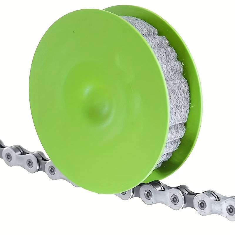 Portable Antirust Oiler Tool for Easy Bike Chain Maintenance
