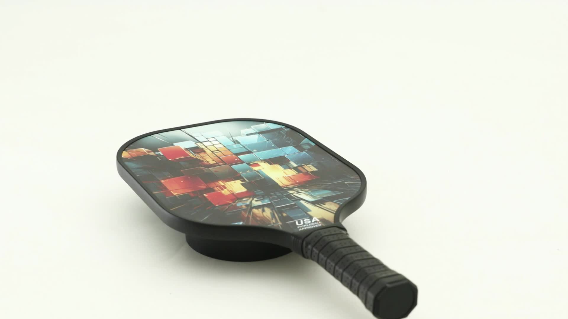 2pcs Pickleball Paddles Carbon Fiberglass Set with 4 Balls