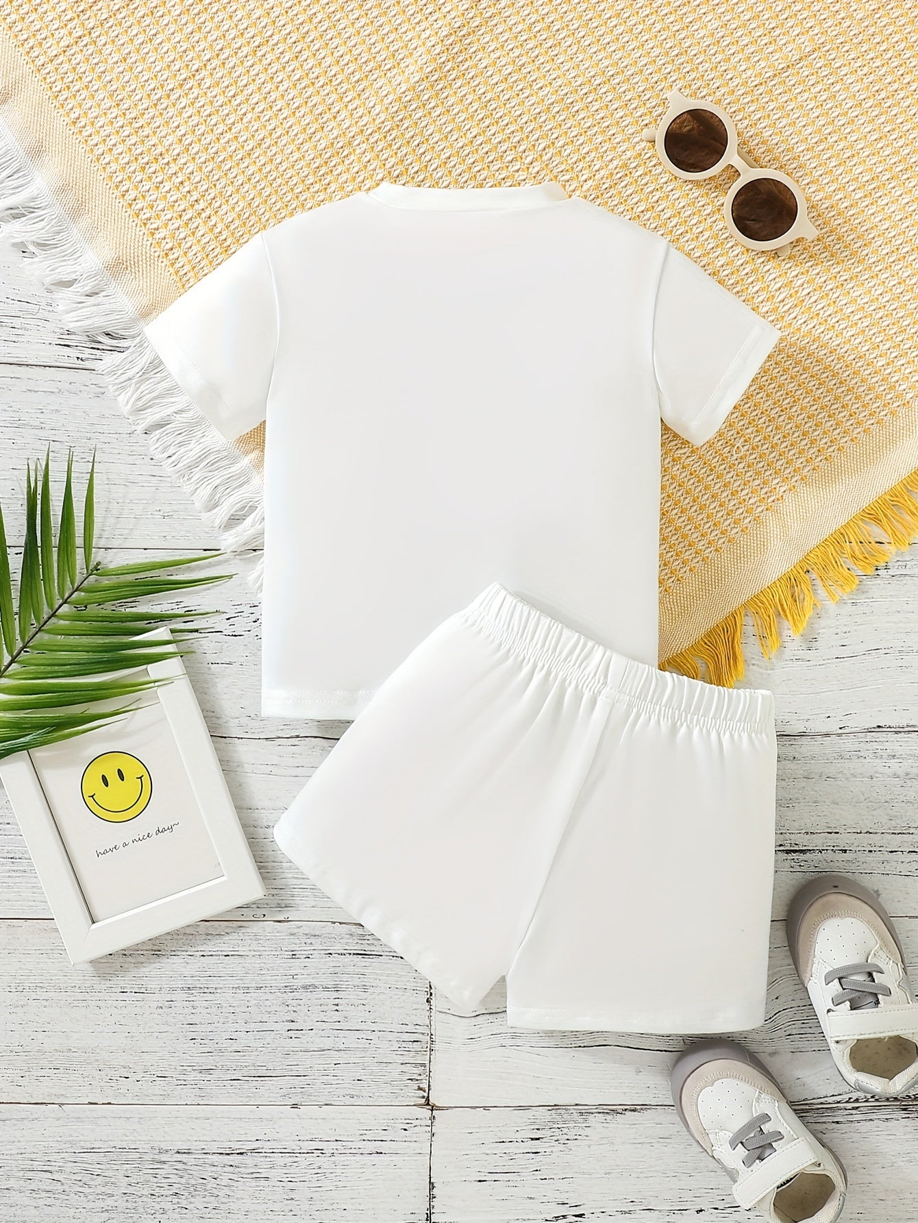 Toddler Smile Print Tee Top Shorts Set