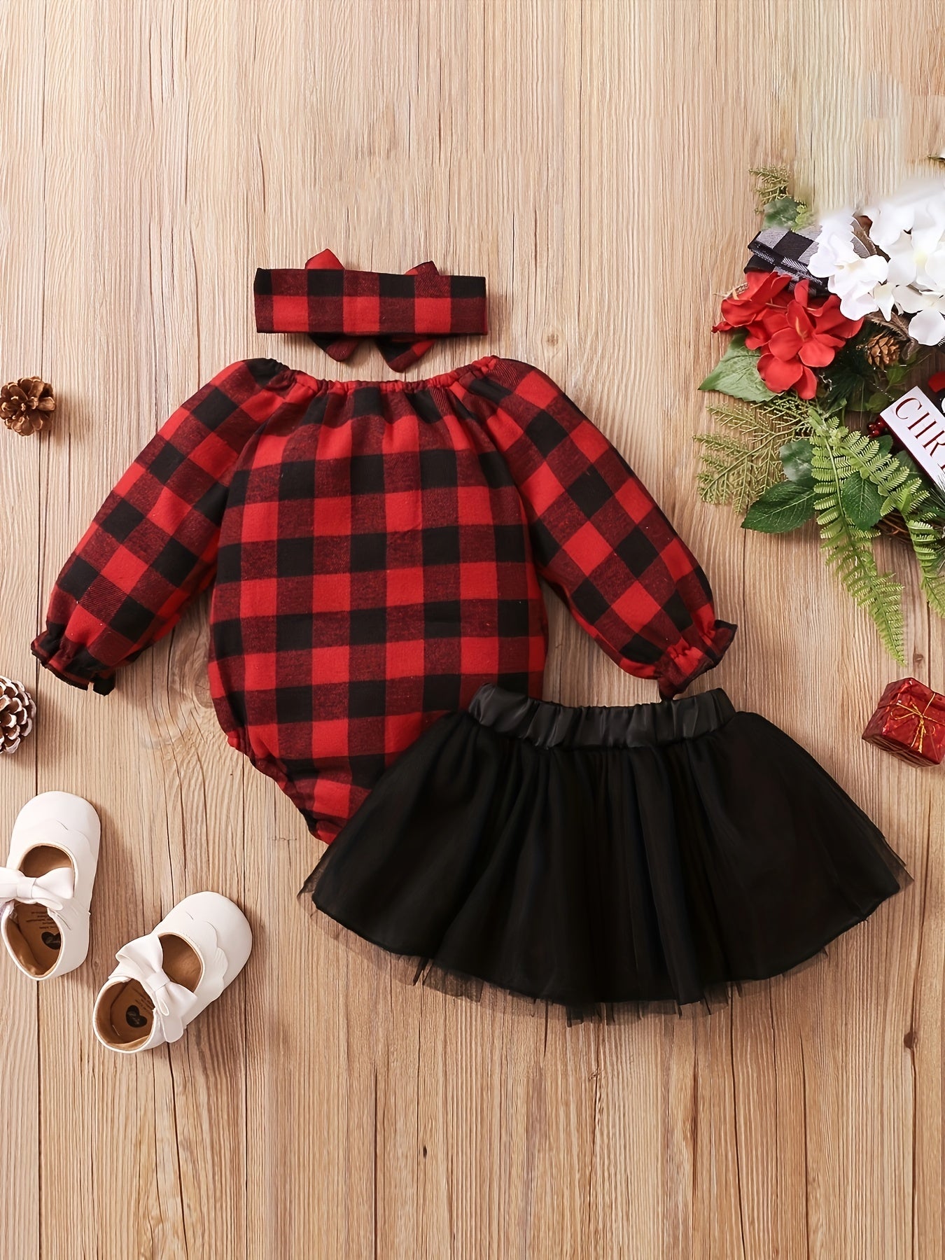 3pcs Baby Girls My 1st Christmas Plaid Romper & Tutu Set