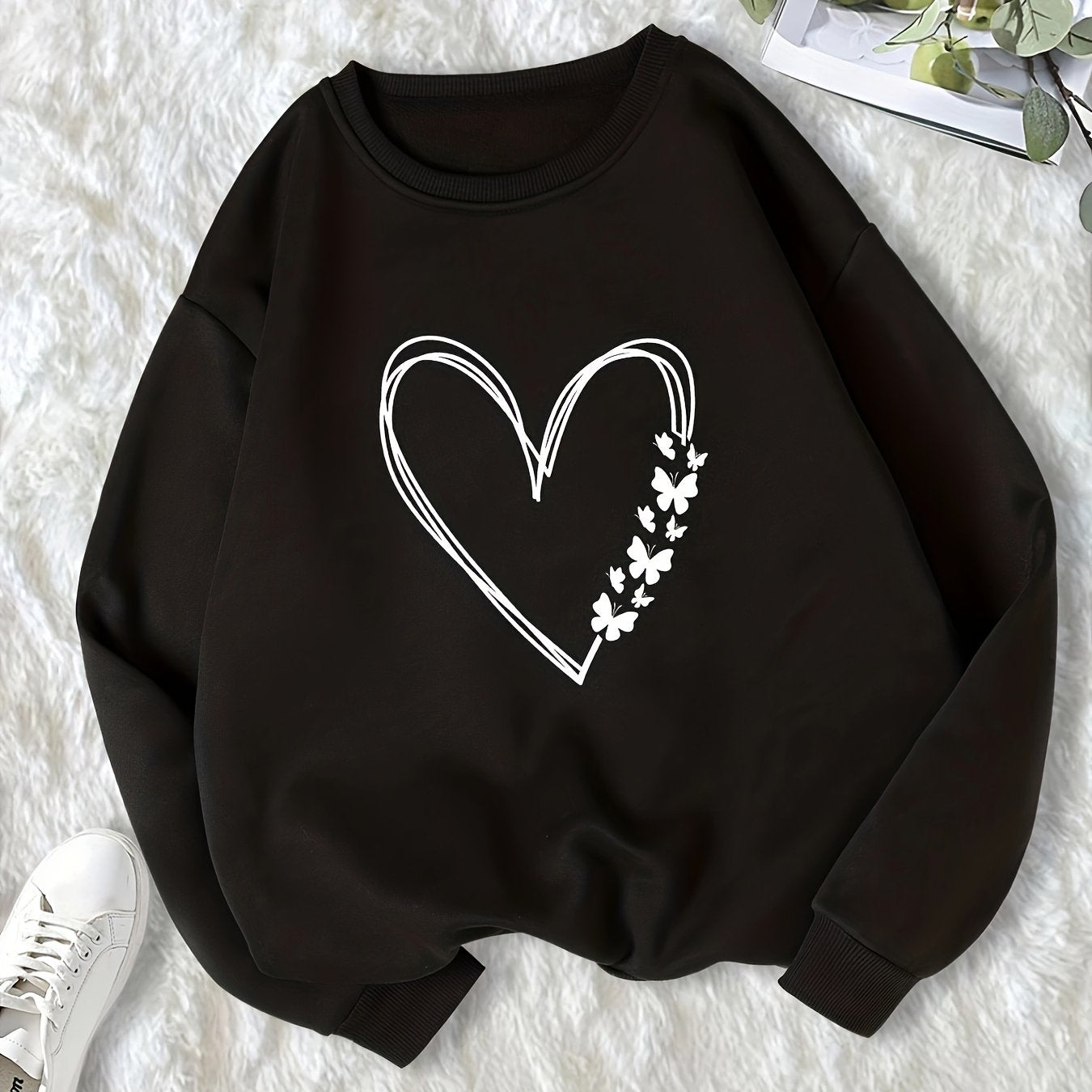 Heart & Butterfly Print Sweatshirt Cozy Crew Neck Top
