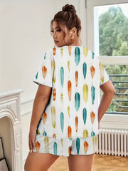 Feather Print Plus Size Top & Shorts Pajama Set