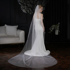 Wedding Veil with Long Trail Sparkling Shine for Ceremony