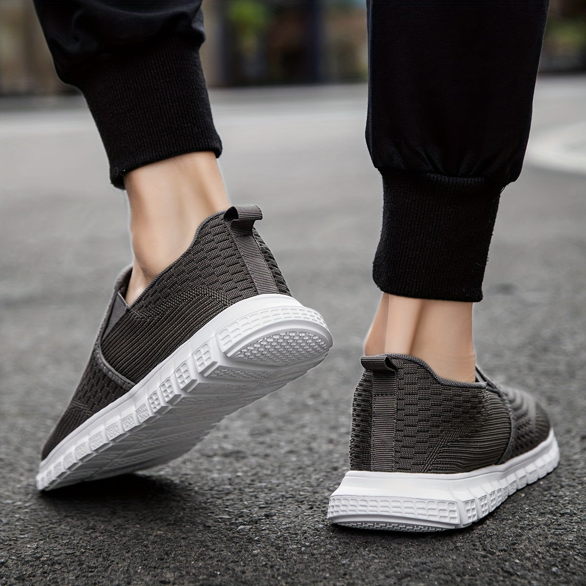 Men's Lightweight Slip-On Casual Shoes for Travel Jogging