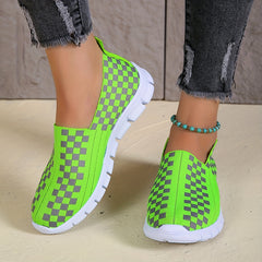 Women's Plaid Pattern Slip On Sneakers Lightweight Low Top Shoes