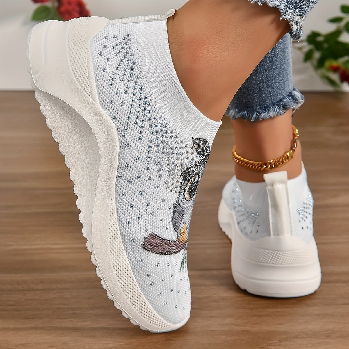Women's Rhinestone Owl Printed Low Top Sneakers
