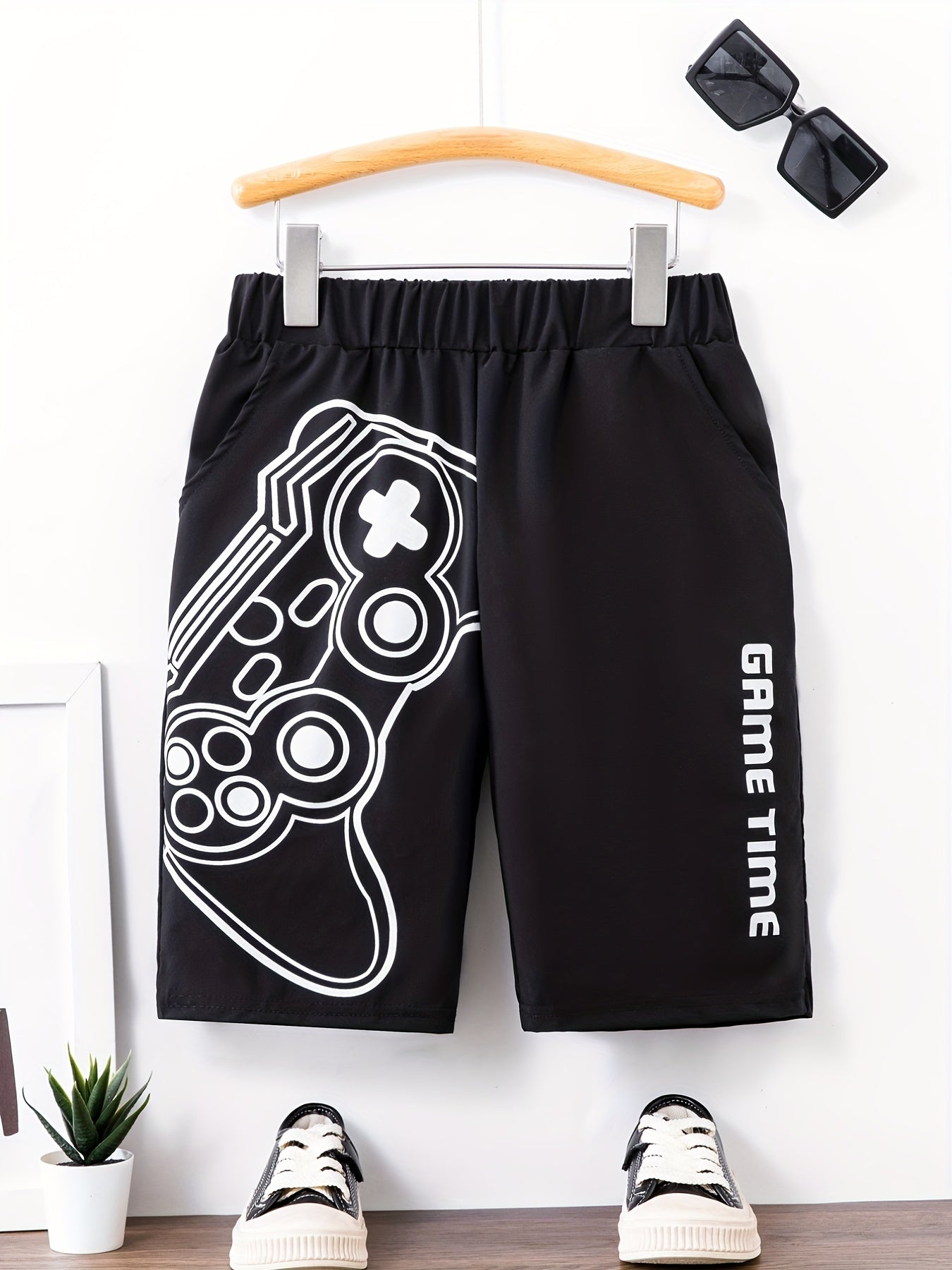 Boy's Cartoon Print Quick Dry Shorts Elastic Waist with Pockets