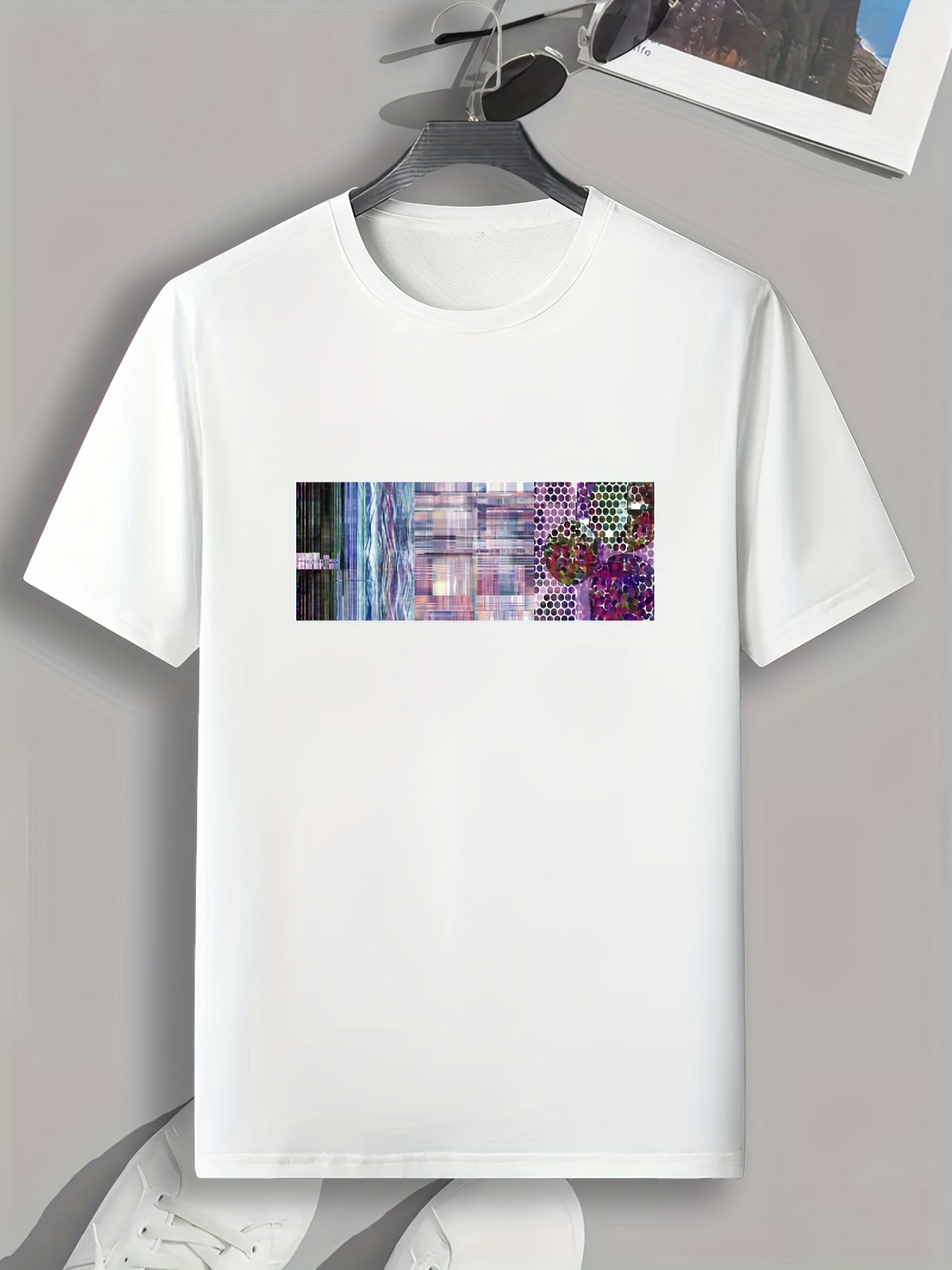 Geometric Print Men's Stretch Tee for Outdoor Summer