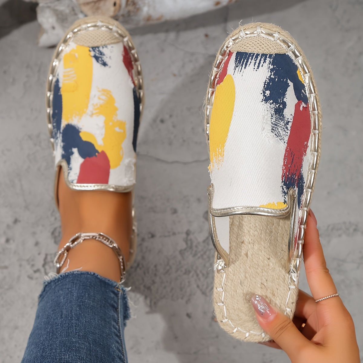 Women's Graffiti Print Slip On Espadrilles Casual Outdoor Shoes