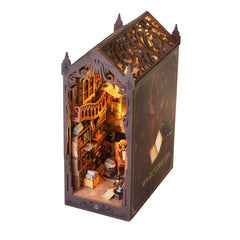Mini Dollhouse Book Stand Set 3D Wooden Toy Puzzle Garden House Desktop Ornament