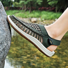 Men's Mesh Knitted Closed Toe Sandals Durable Non Slip Outdoor Sandals