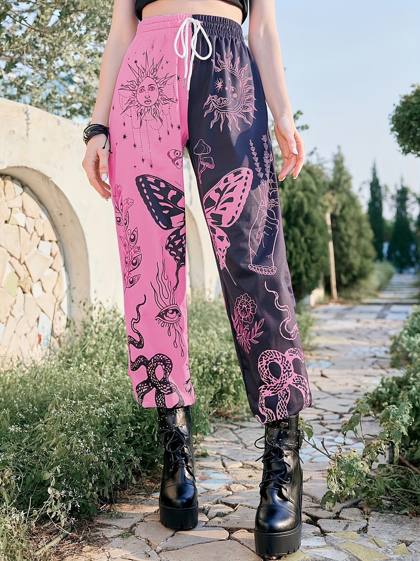 Colorblock Graffiti Print Jogger Trousers