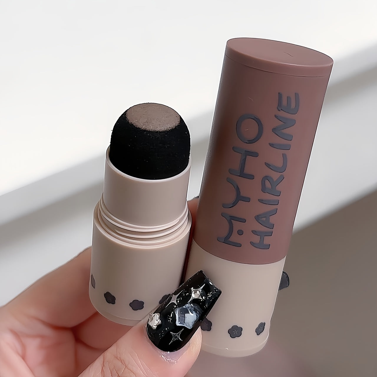 Hairline Powder for High Foreheads