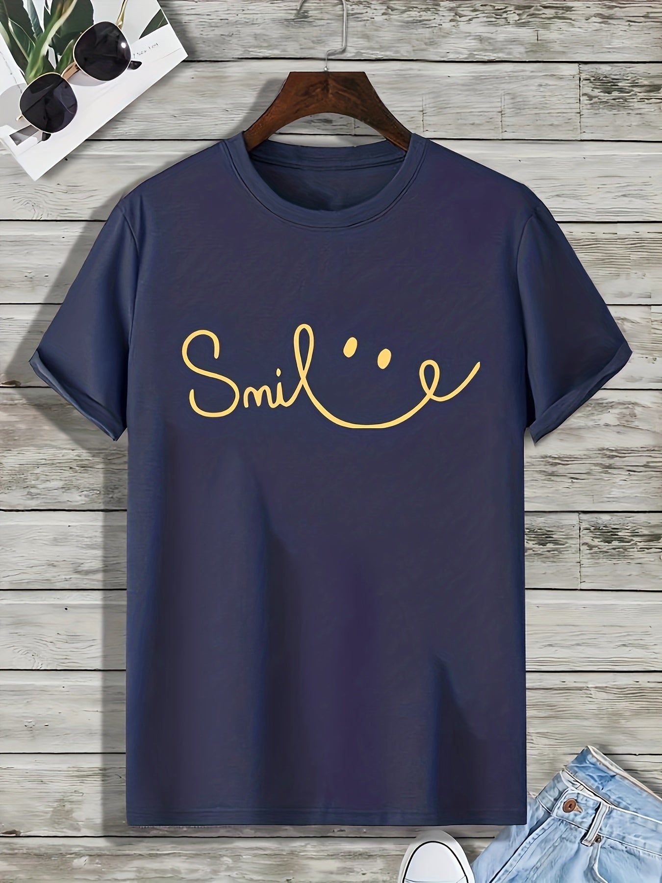 Smile Print Men's Graphic T shirt Casual Comfy Tees For Summer Mens Clothing