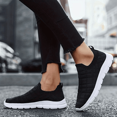 Women's Plaid Pattern Socks Sneakers Lightweight Knit Walking Shoes