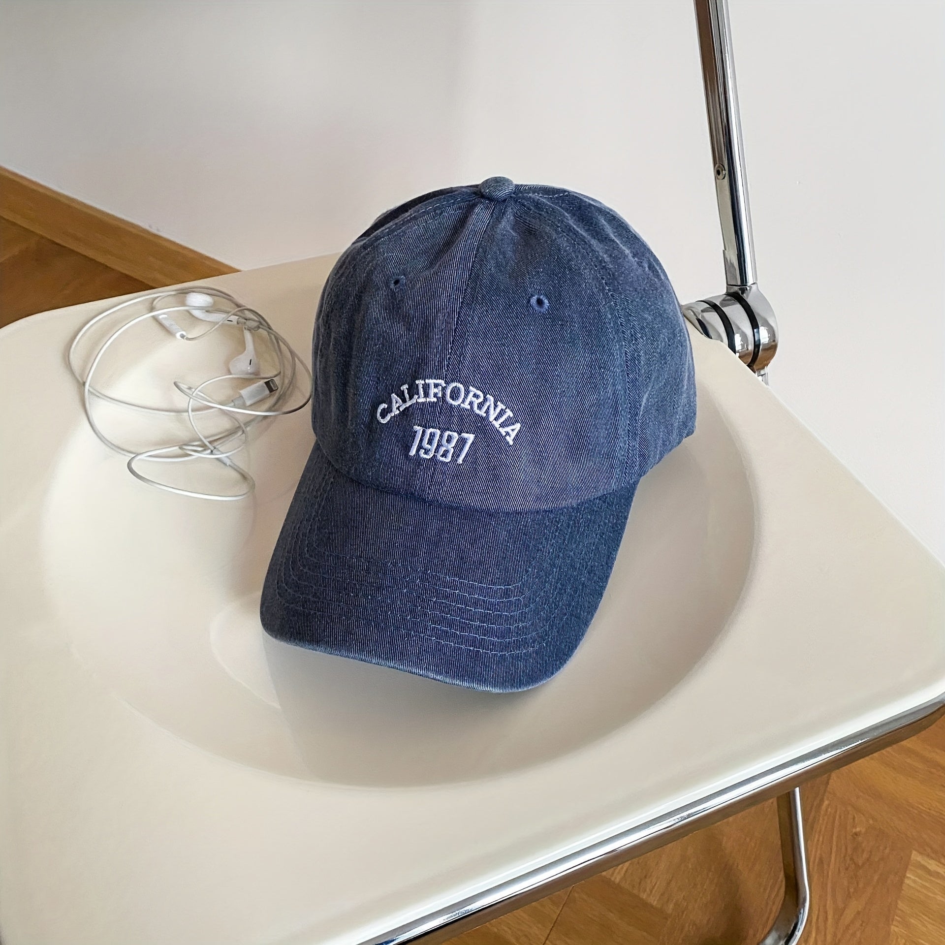 Men's Duck Tongue Hat Baseball Cap for Spring and Summer 1987