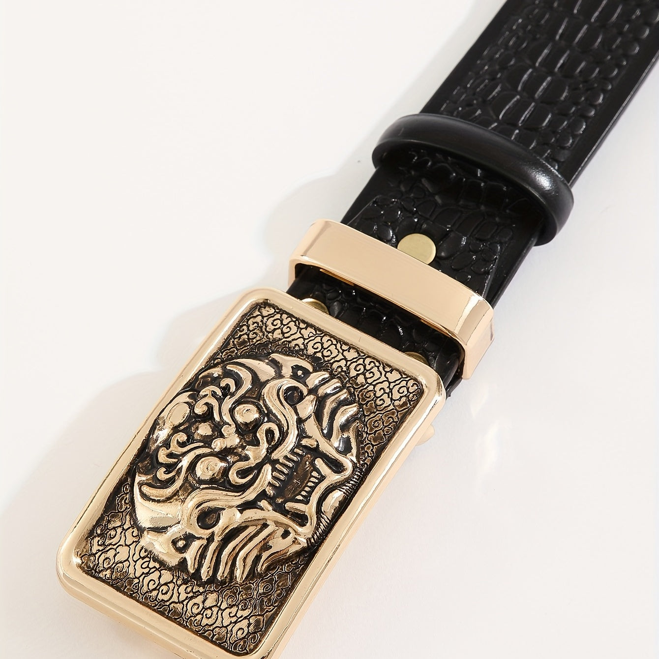 Men's Lion Pattern Buckle Belt For Father's