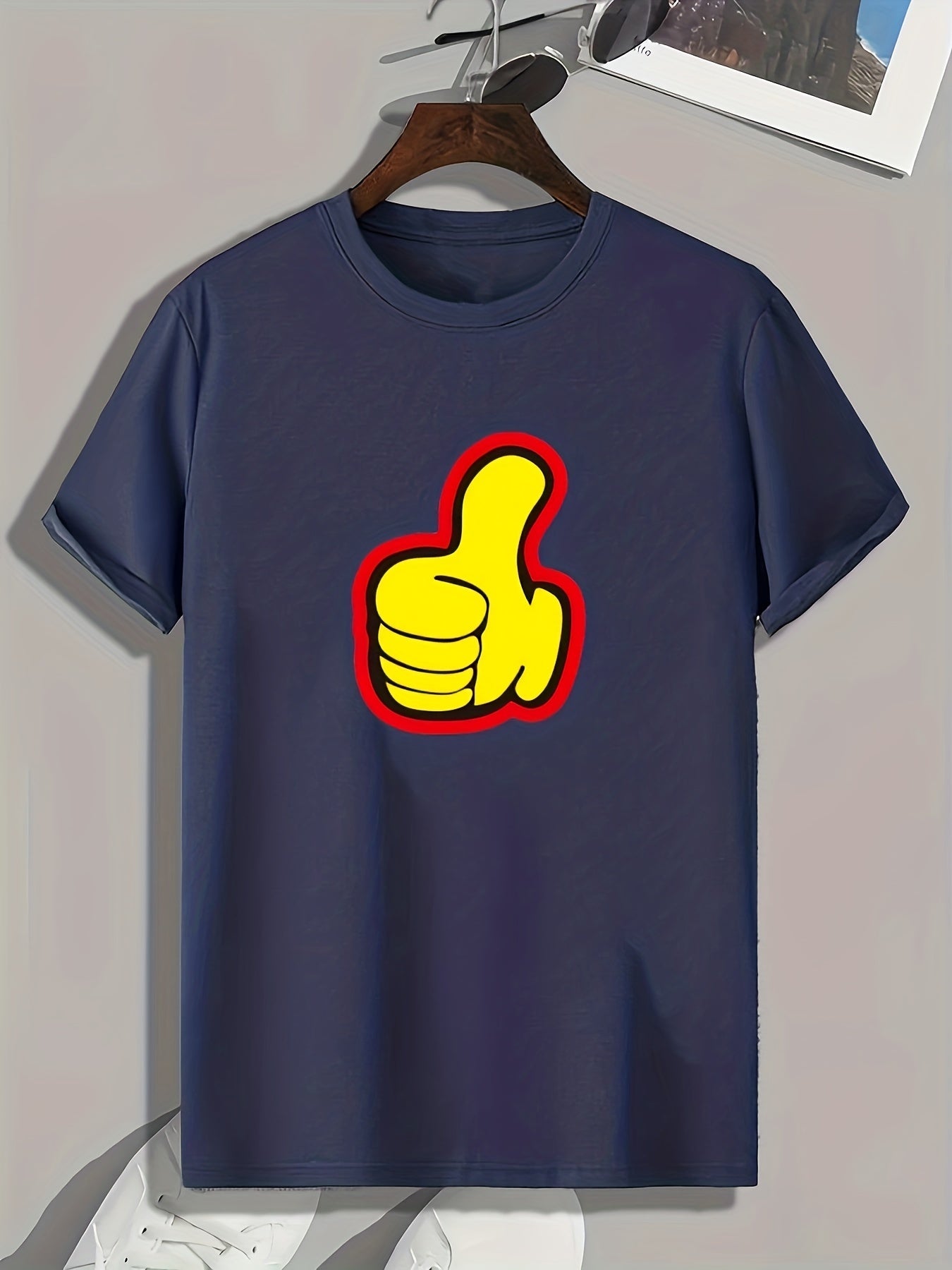 Thumb Up Pattern Print Men's Comfy Sports T shirt Graphic Tee