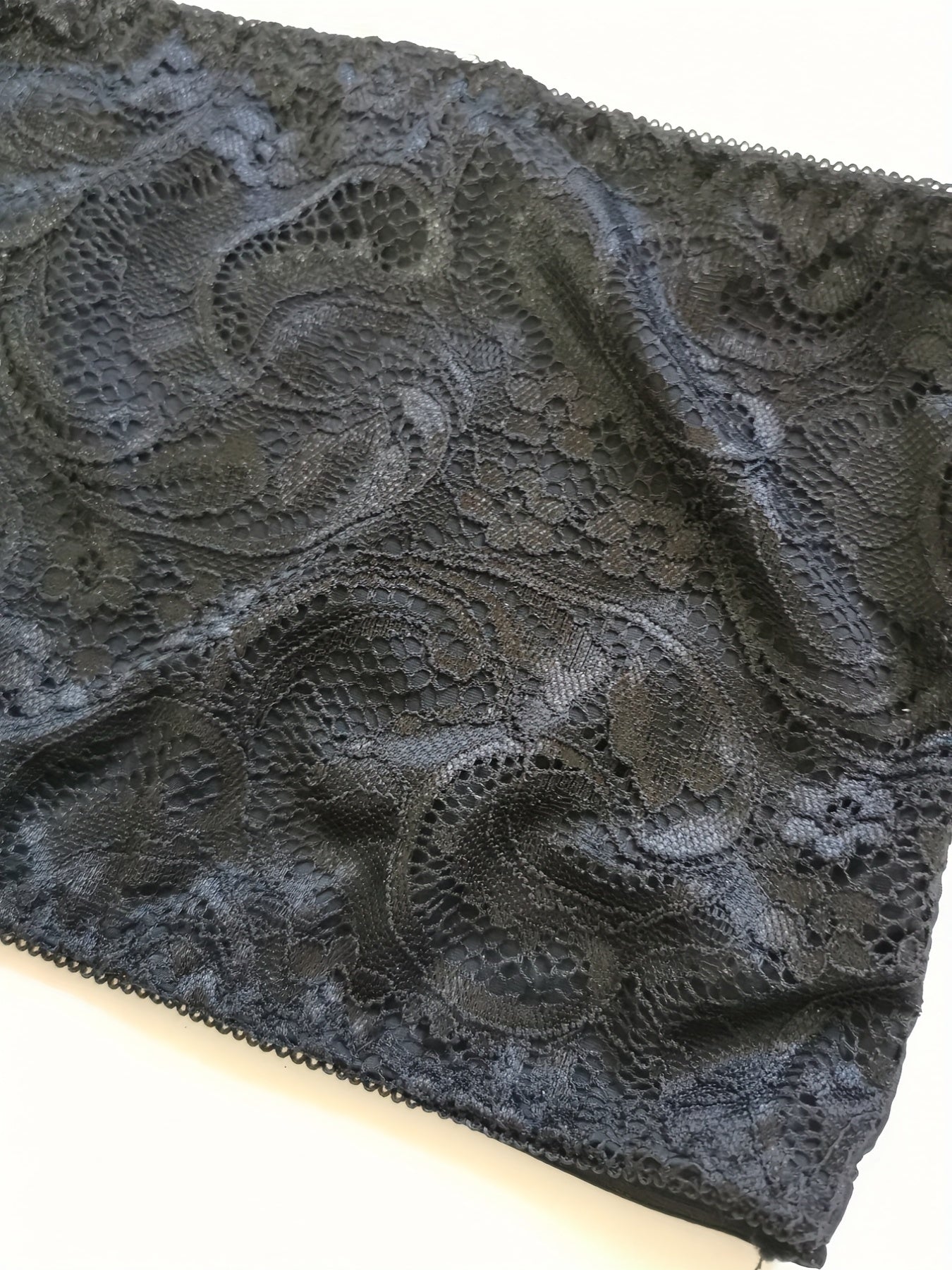 Floral Lace Strapless Bandeau Bras