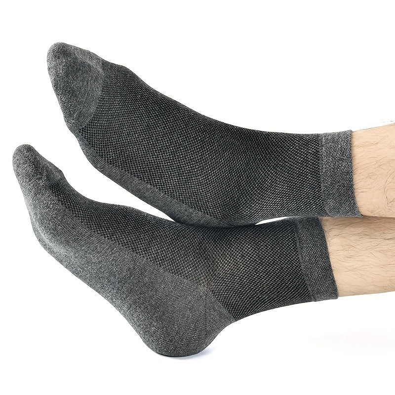 Men's Solid Crew Socks Breathable Comfy Casual Unisex Summer Wearing