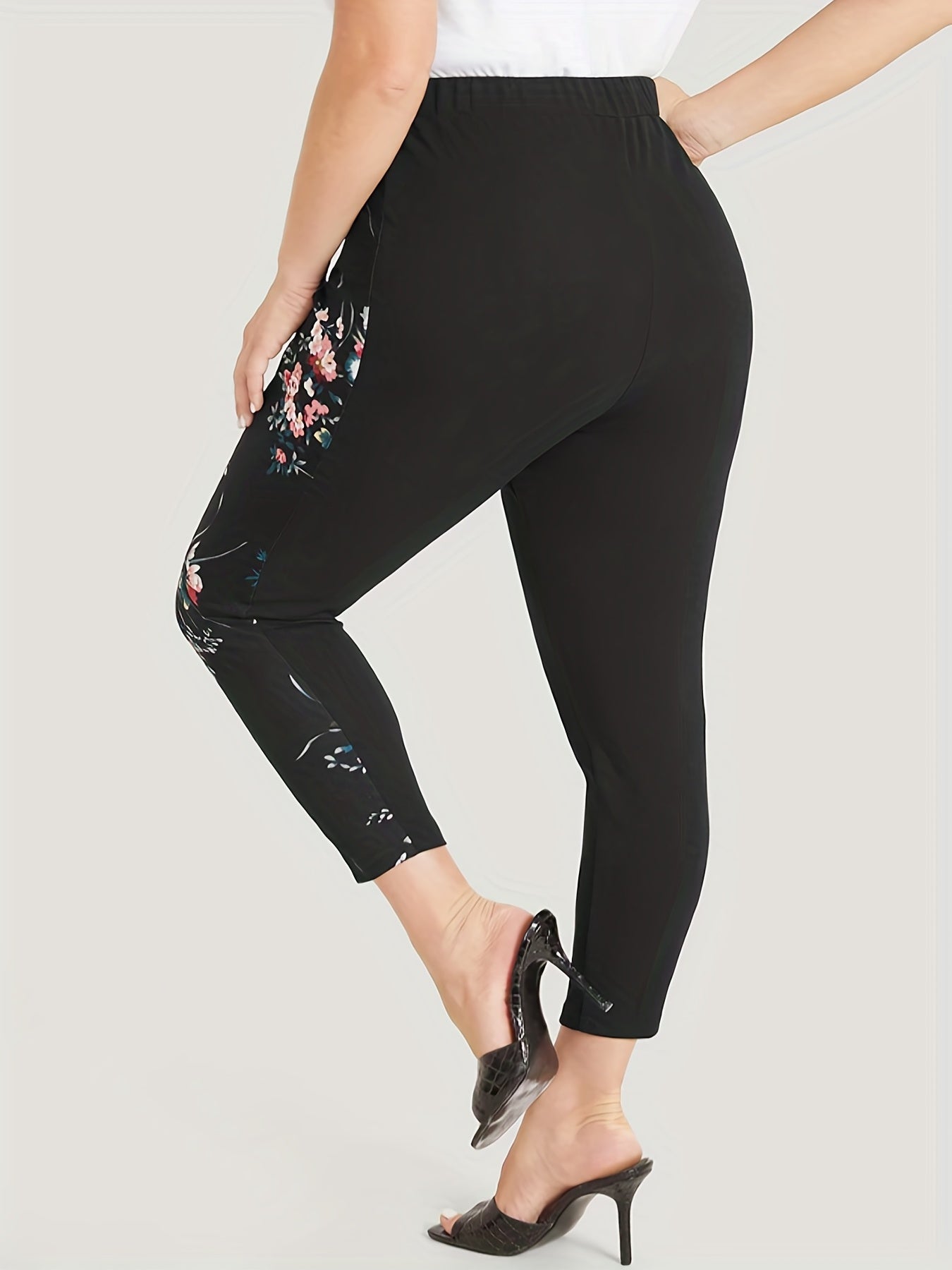 Colorblock Floral Print High Rise Crop Leggings