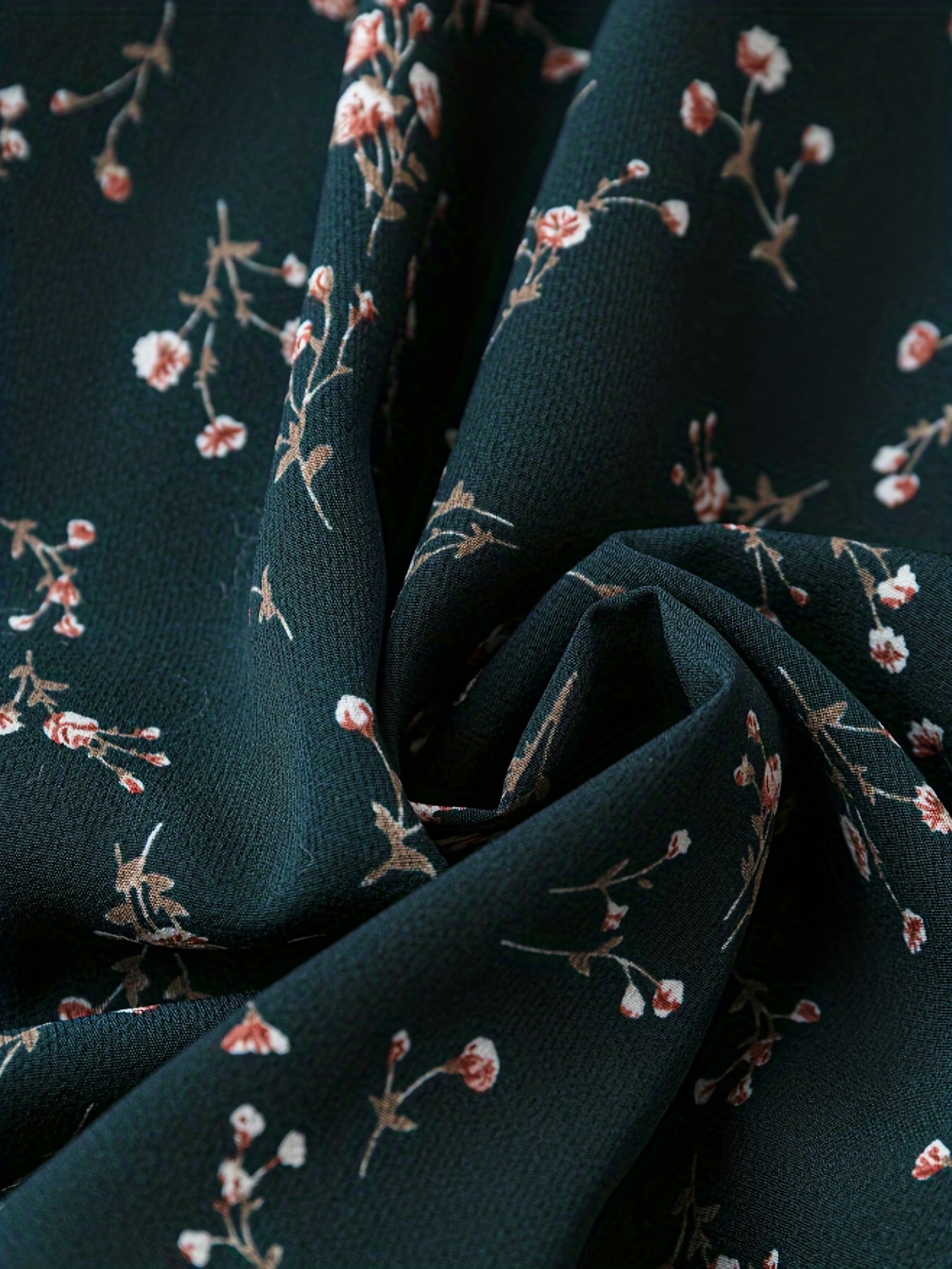 Ditsy Floral Print Lantern Sleeve Dress
