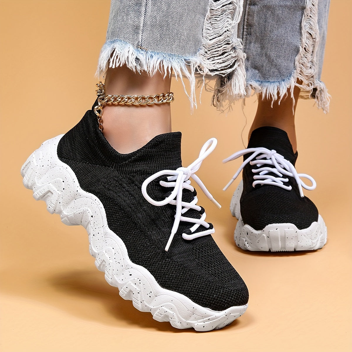 Thick Sole Running Shoes Mesh Breathable Lace Up Outdoor Sneakers