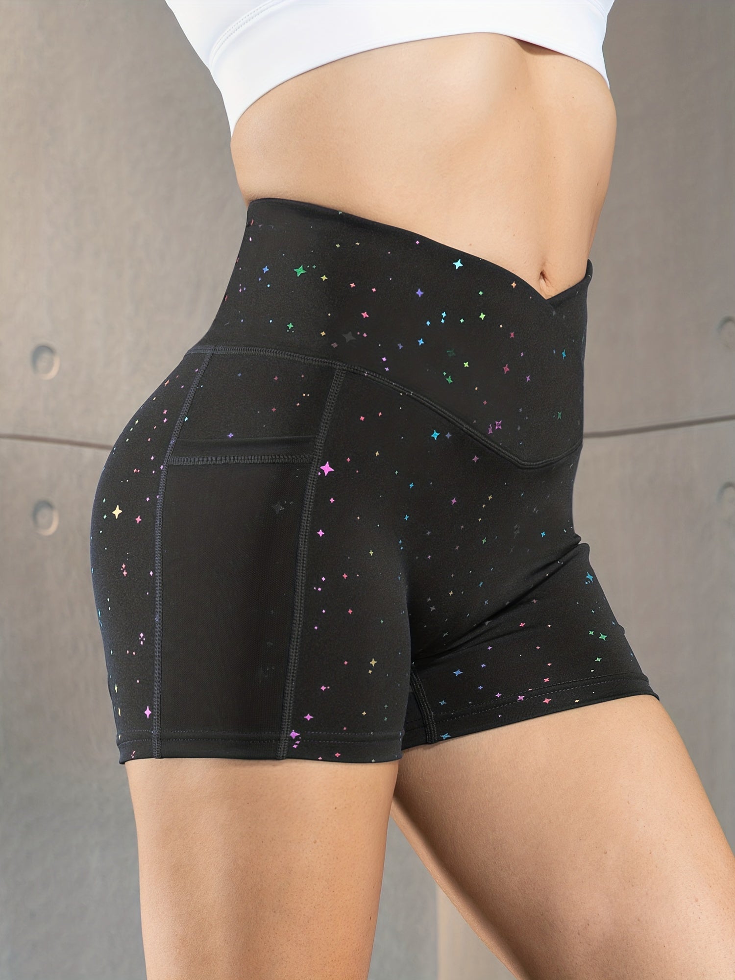 Women's Star Print Cross Waist Yoga Shorts Sexy Skinny Comfortable for Fitness