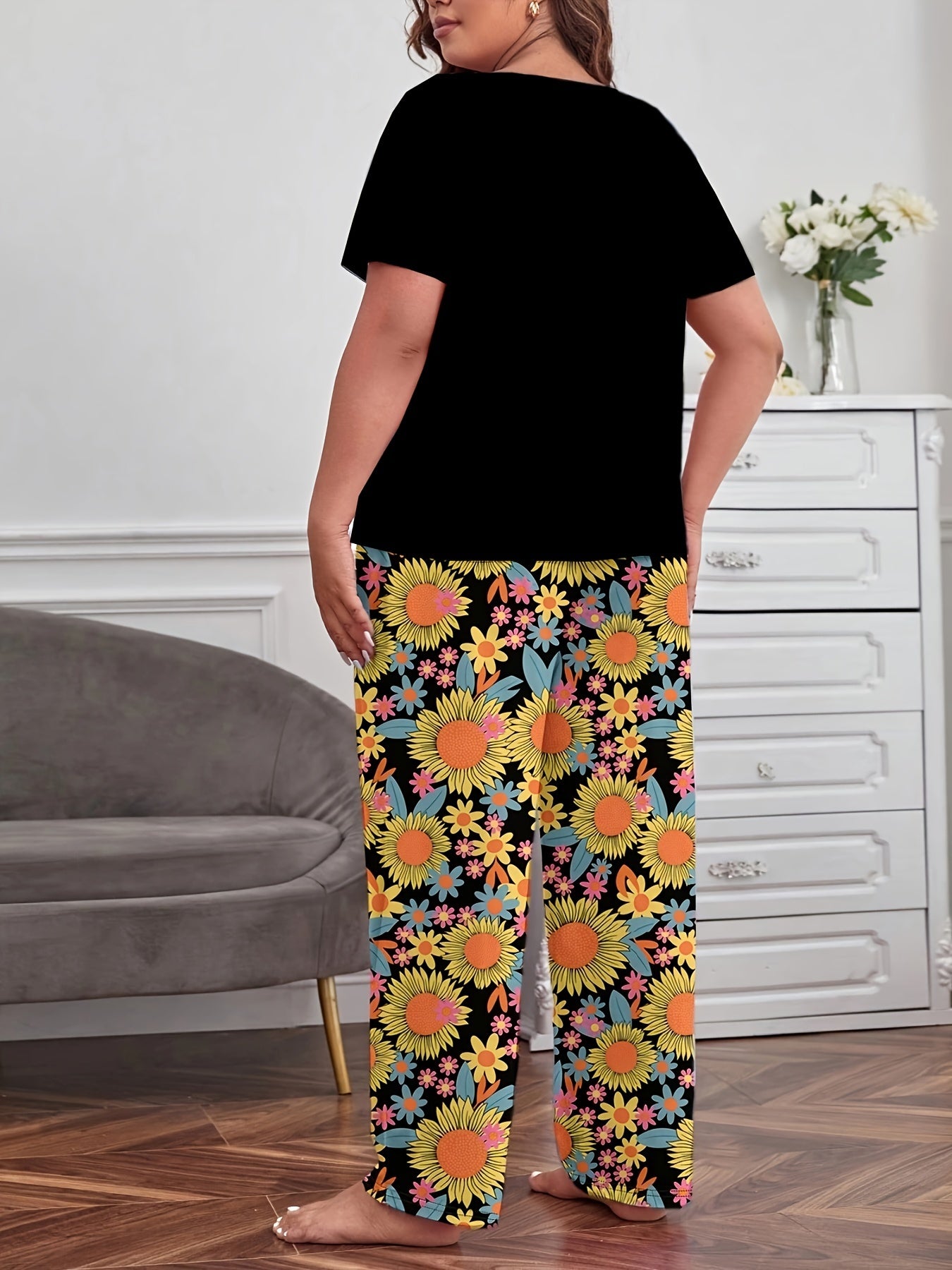 Sunflower Print Tee & Pants PJ Set