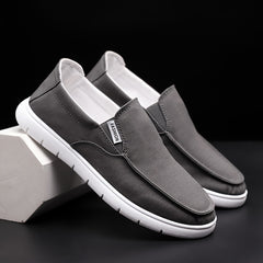 Men Slip on Sneakers Lightweight Comfy Non slip Casual Shoes