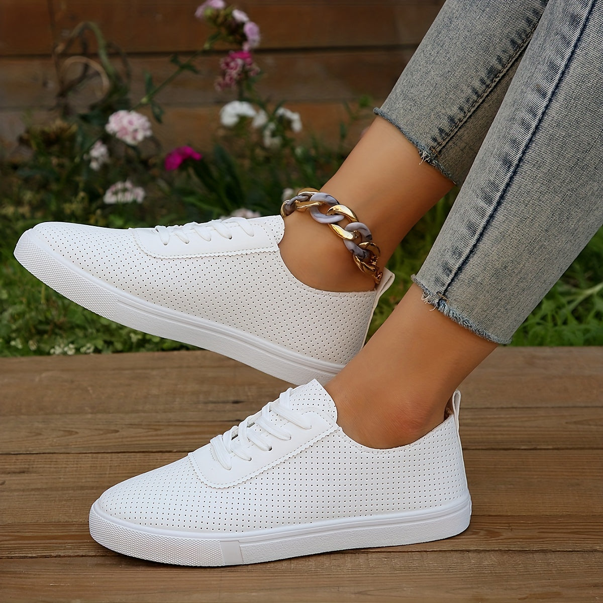 Women's Hollow Out Lace Up Sneakers Breathable Flat Skate Shoes
