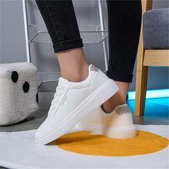Lightweight Round Toe Skate Shoes for Women