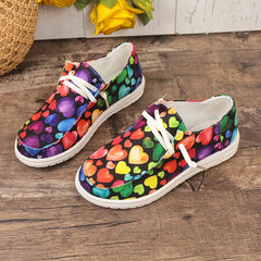 Women's Skate Shoes With Heart Pattern Lightweight Canvas Lace-up Sneakers