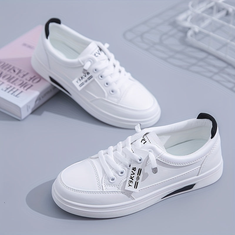 Women's Lace Up Flat Skate Shoes Low Top Sneakers