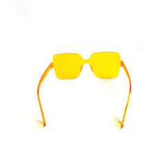Fashionable Street Photography Square Sunglasses