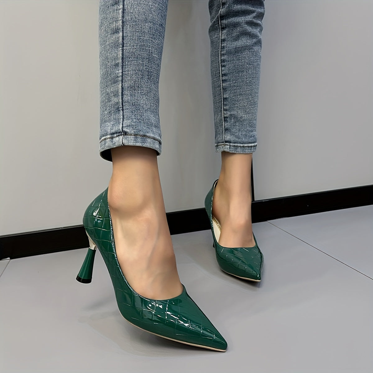 Sexy Pointed Toe Stiletto Heels Slip On High Heels Party Dress Pumps