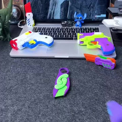 3D Gravity Telescopic Claw Novelty Toys - Decompression Toys