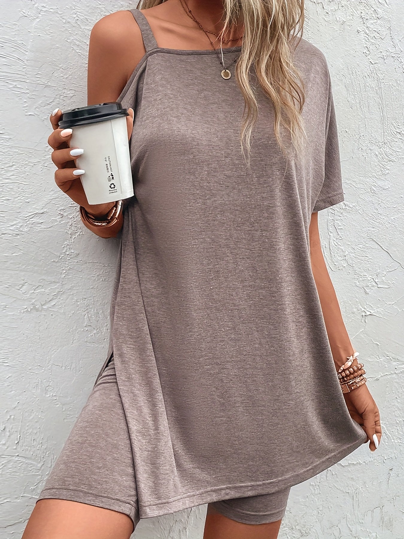 Solid Casual Two piece Set Slanted Shoulder Split Tops & Slim Shorts