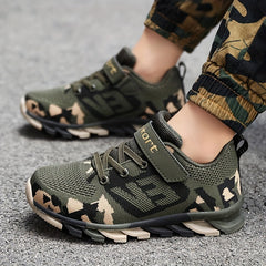 Kid's Camouflage Sneakers, Breathable with Shock Absorption, Soft Sole