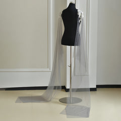 Lace Appliqu Bridal Veil with Pearls