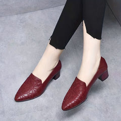 Flower Embroidered Mid Heel Pumps