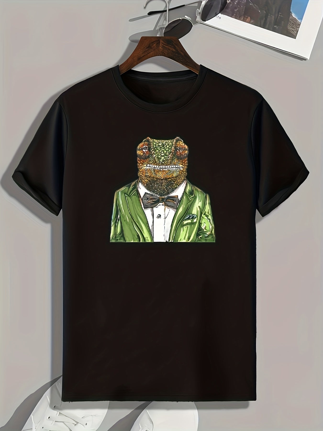 Mr Frog Print Men's Graphic T shirt for Summer