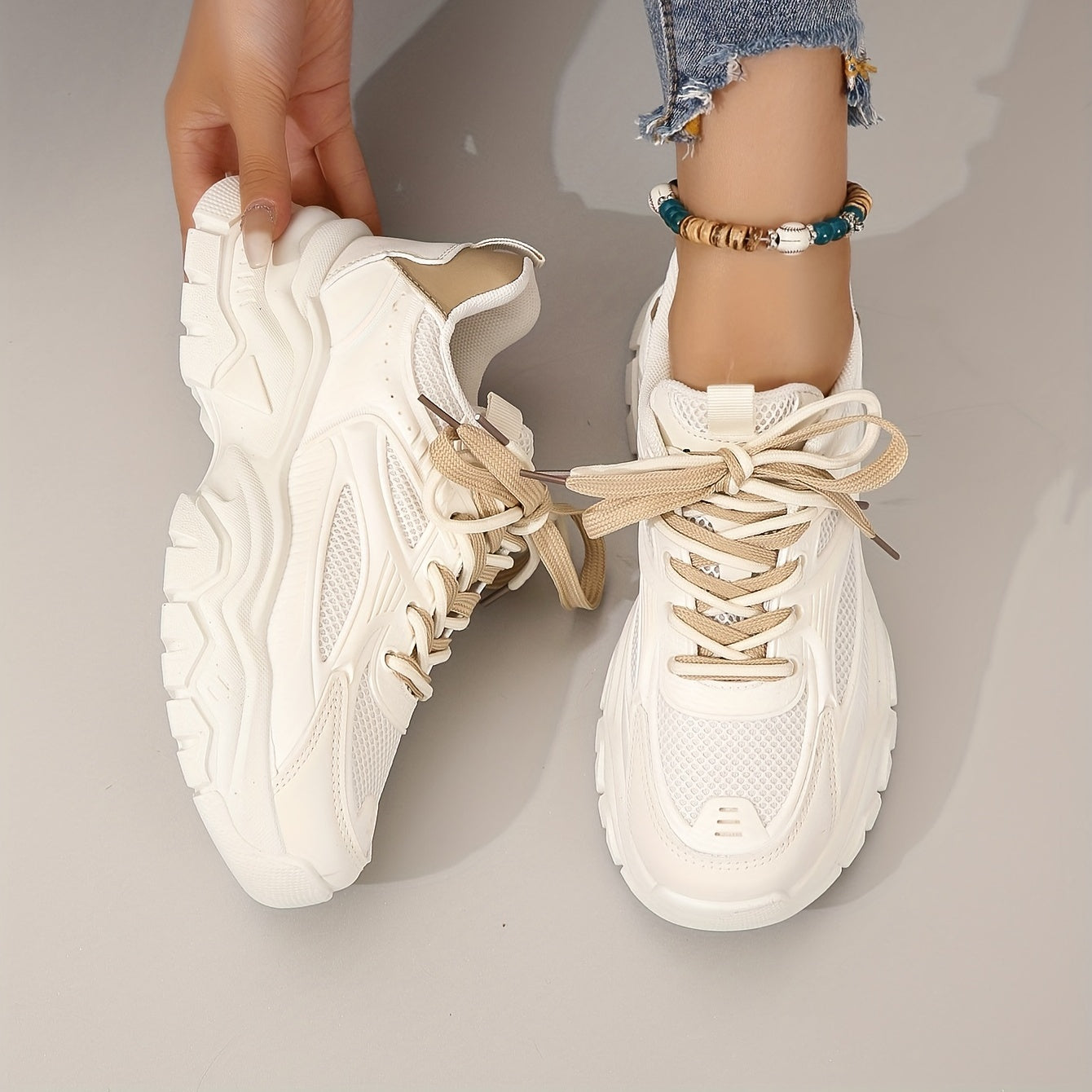 Women's Platform Mesh Sneakers Lace Up Low Round Toe Heightening Shoes