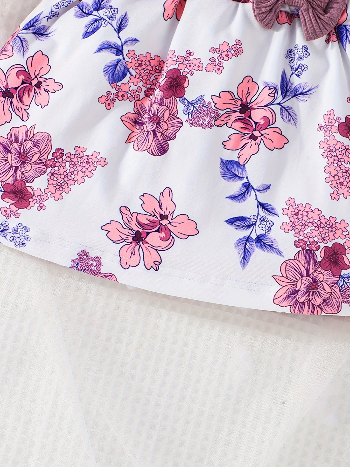 Baby Girls Flying Sleeve Dress with Bowknot