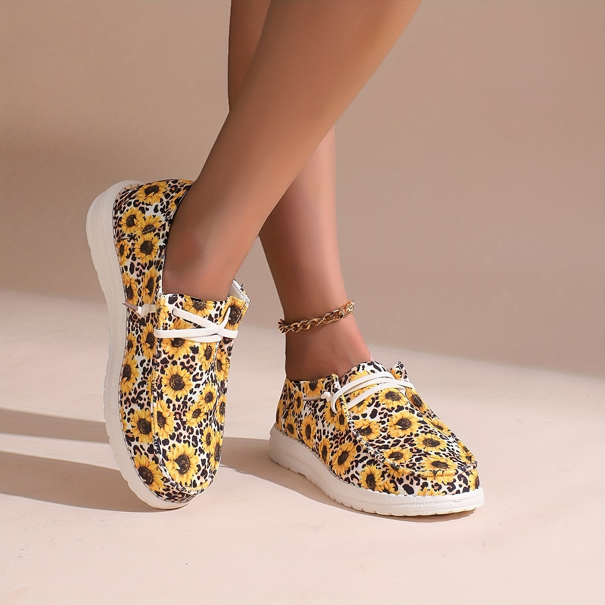 Women's Lace Up Boat Shoes Sunflower Pattern Flat Shoes