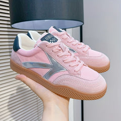 Women's Arrow Pattern Flat Shoes Retro Sports Sneakers