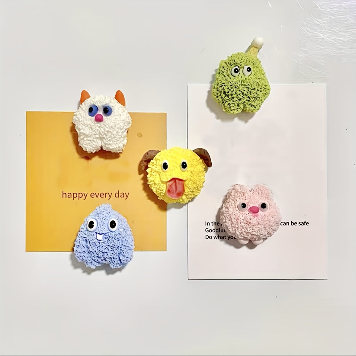 20pcs Animal Puppy Monster Thumb Tacks Cartoon Push Pins for Decor