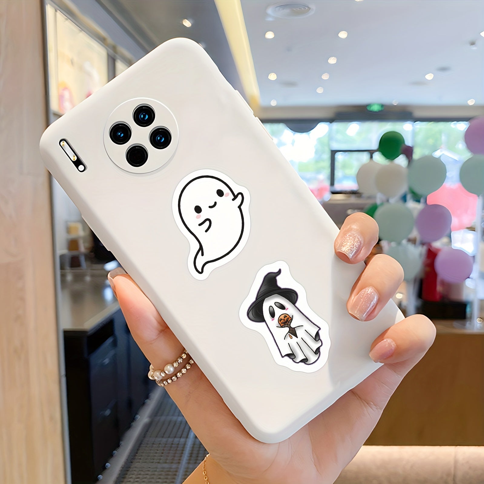 500pcs Halloween Ghost Stickers Roll Vinyl Ghost Stickers For Laptop