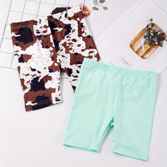 2pcs Toddler Girls Cow Graphic Biker Shorts Set