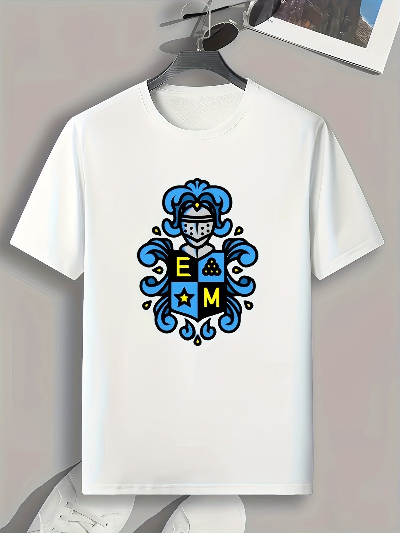 Knight Pattern Print Men's Sports T-shirt for Fitness Activities